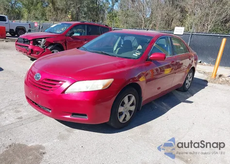 2007 Toyota Camry Le z USA, uszkodzony, nr VIN JTNBE46K773022589